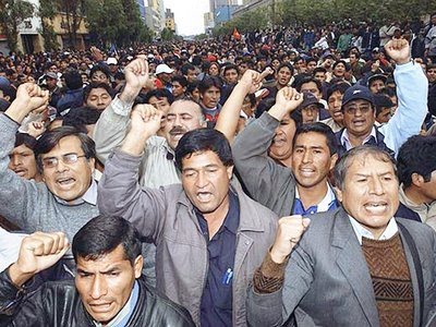 FELIZ NAVIDAD, PARA QUIÉNES? Abusos contra inmigrante peruanos