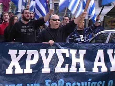 Inmigrantes en Grecia denuncian aumento de ataques de neonazis